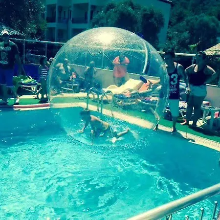 Hotel Prestij 3*
